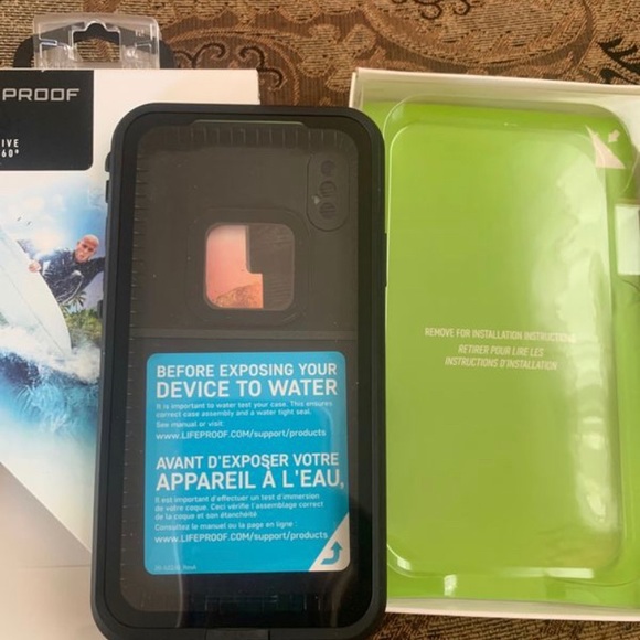 iPhone case - Picture 2 of 3